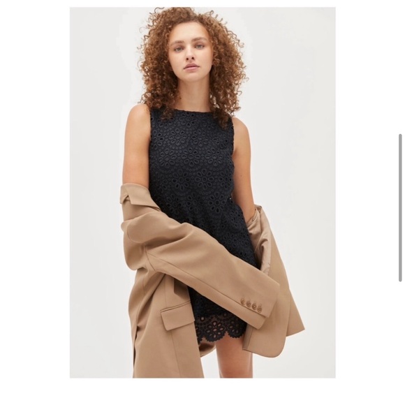 Hill House Scallop Lace Charlie Dress - Picture 5 of 7